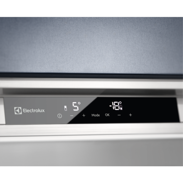 Vstavaná kombinovaná chladnička s mrazničkou dole Electrolux 600 PRO NoFrost ENT8TE18S